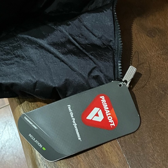 NEW NIKE Women's  THERMA-FIT CITY SERIES SYNTHETIC FILL SHINE PARKA DQ6878-010 - Picture 7 of 13